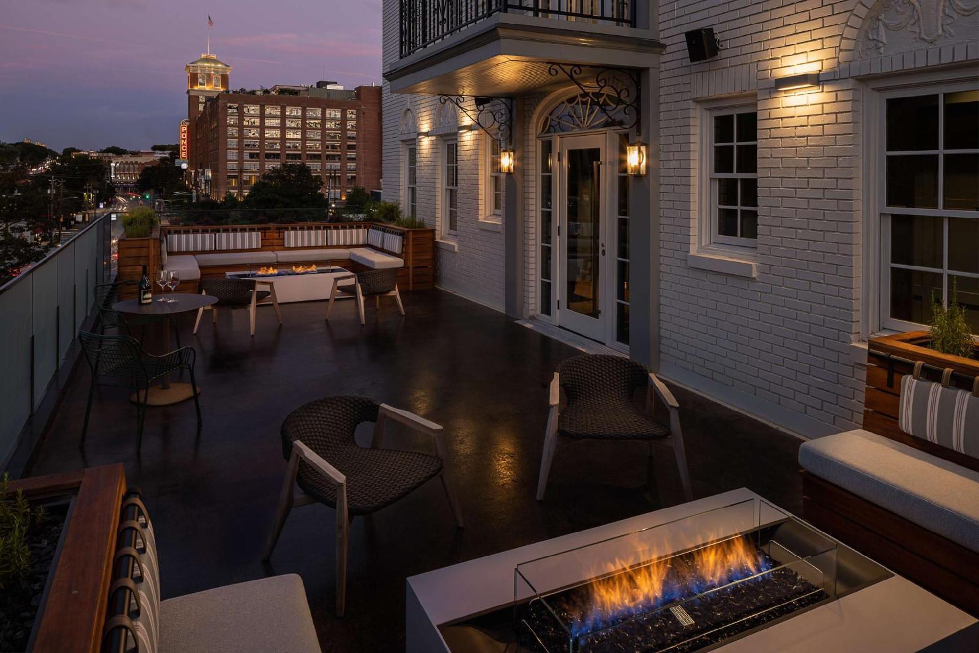 Wylie Hotel Atlanta, Tapestry Collection By Hilton Exterior foto